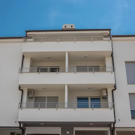 Michelle * Crikvenica